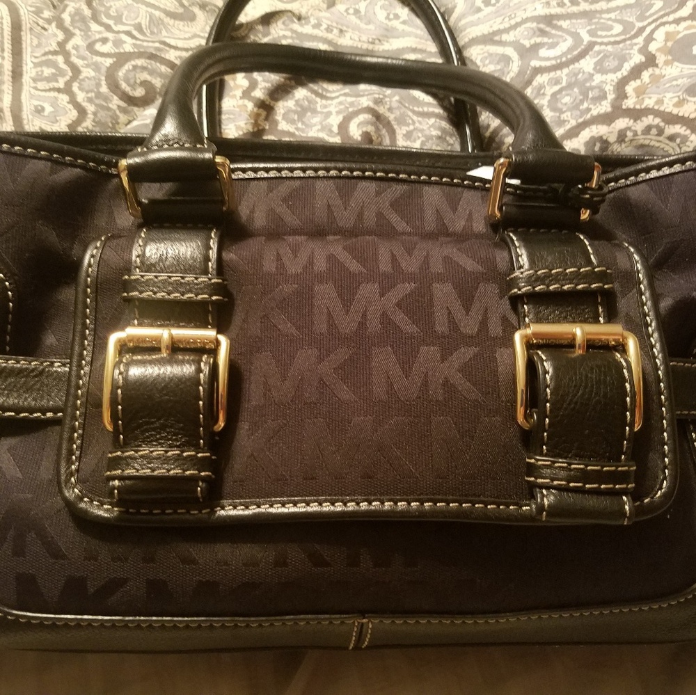 Authentic Michael Kors